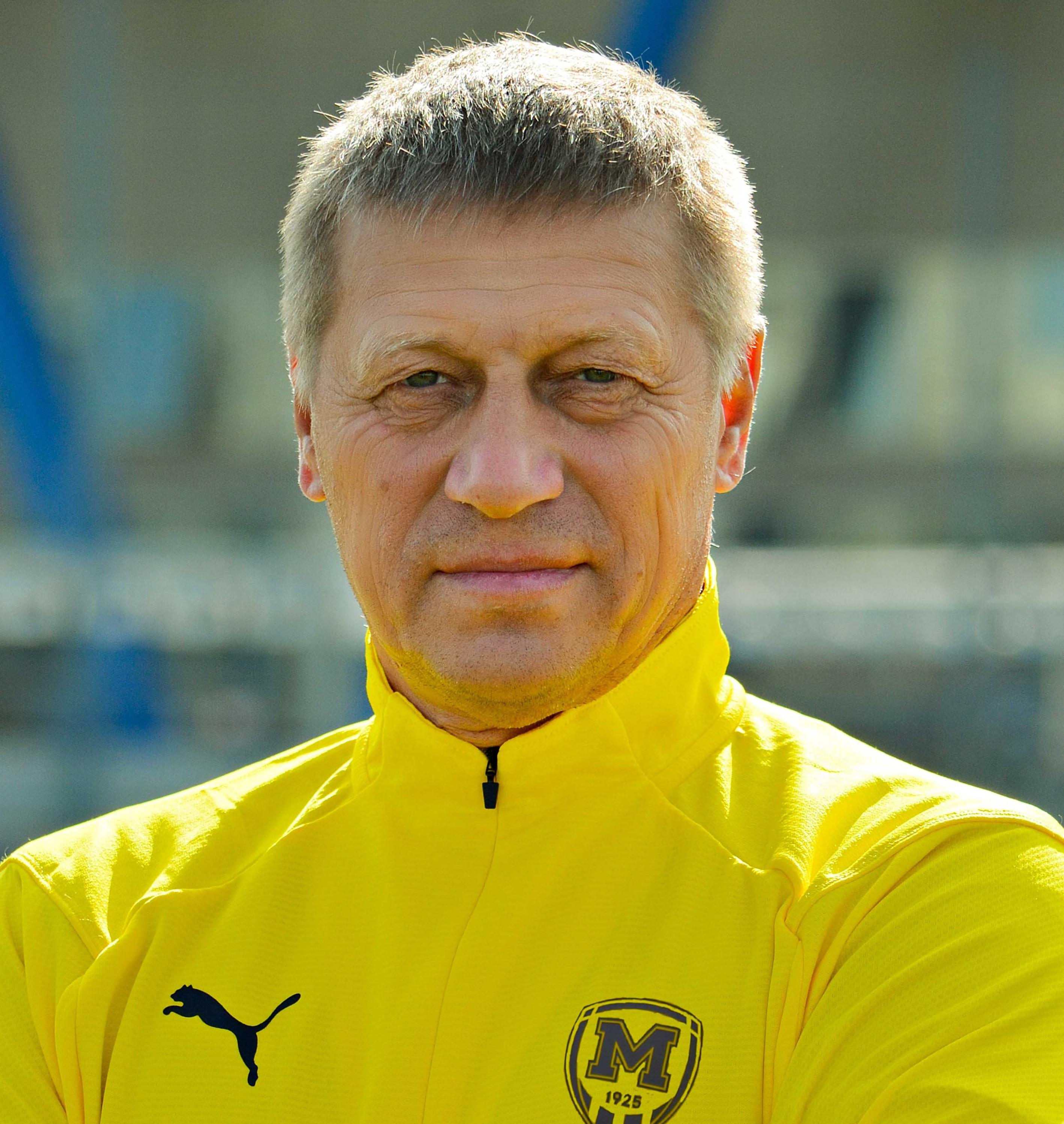 Ємельянов Віталій 